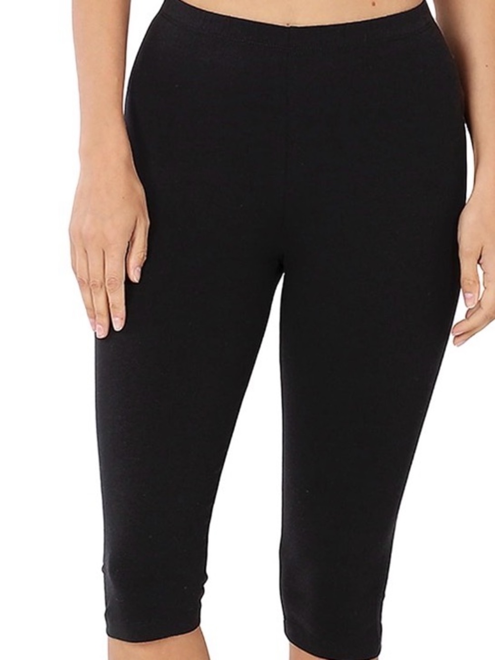 🔥Zenana capri Leggings NWT Black Size Medium